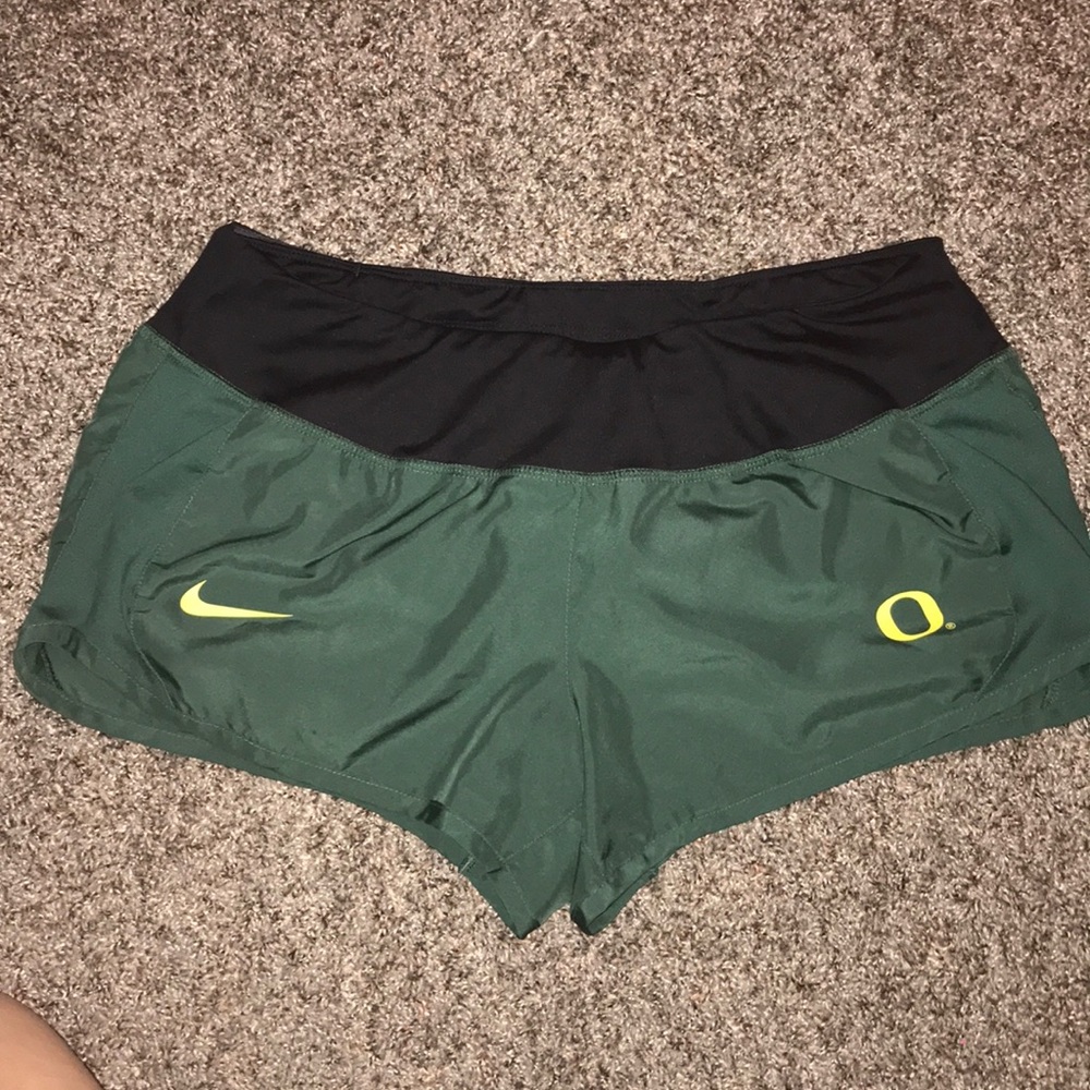 nike oregon shorts